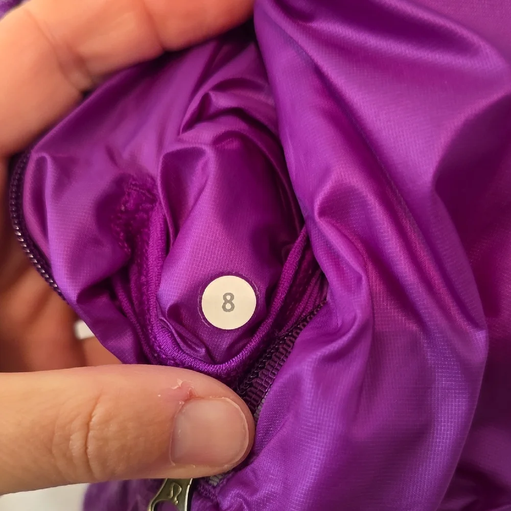 Lululemon Down For A Run Vest - Picture 6 of 8